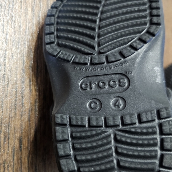 Crocs Classic Clog-T Black Infants Size 4C NEW - Picture 12 of 12